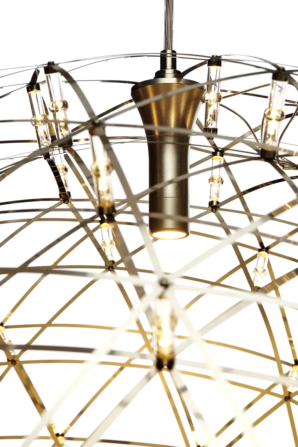 Raimond Dome 79 suspension light detail 1